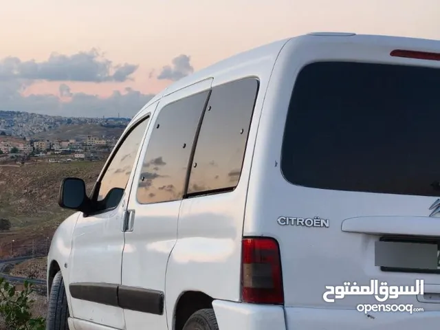 ستروين بارلينجو موديل 2007 متور 1600 توربو ديزل 90 حصان جير عادي تامين وترخيص ساري المفعول
