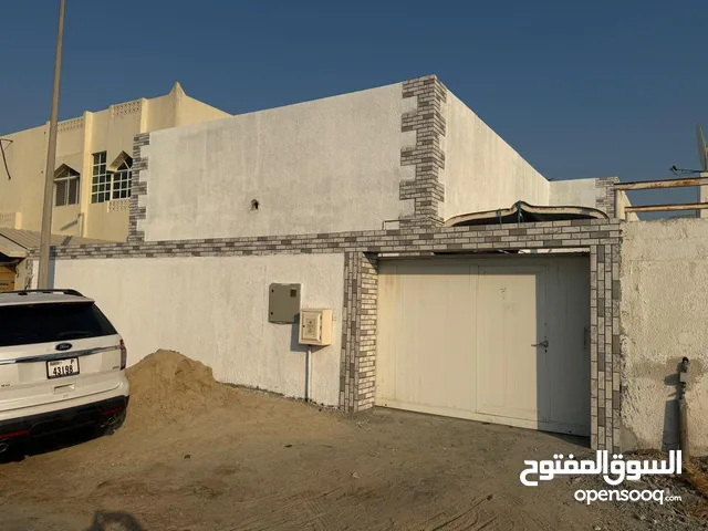 3150 ft² 4 Bedrooms Villa for Sale in Sharjah Al Ramla
