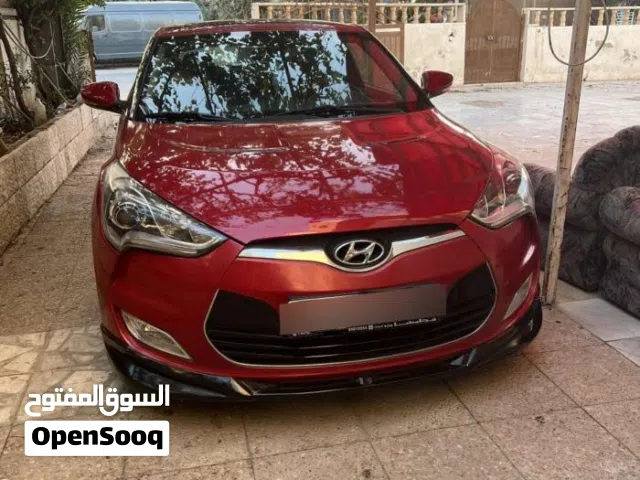 2012 Hyundai Veloster 2