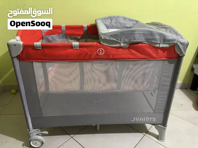 سرير للأطفال من جونيور