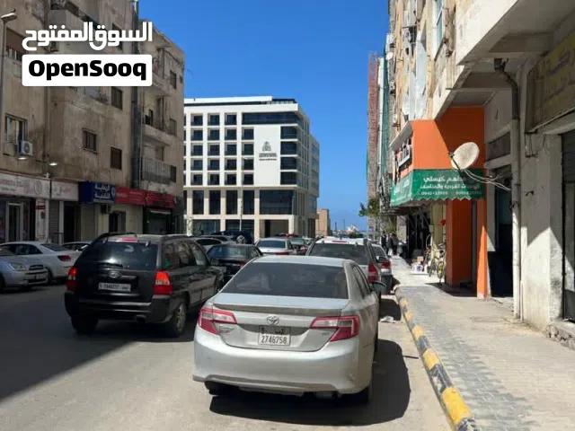 شقة في الظهرة شارع الاكترونات