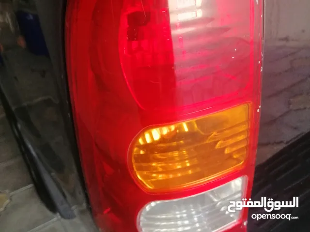 ليتات خلف 2 ب 15 ريال وكالة مرايا جانبية 2 ب18 ريال وكالة هايلكس من 2006 وفوق