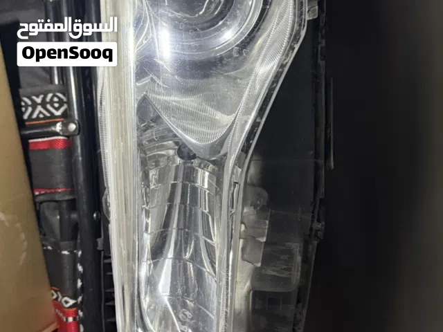 مصباح كامري 2015 الى 2017