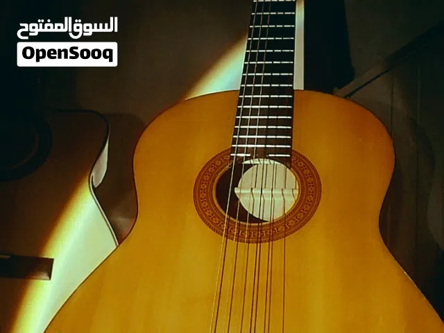 جيتار ياماها في حاله جيده