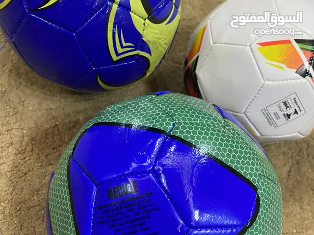 كور لعب، كورة، كرات قدم للبيع كميات كبيرة