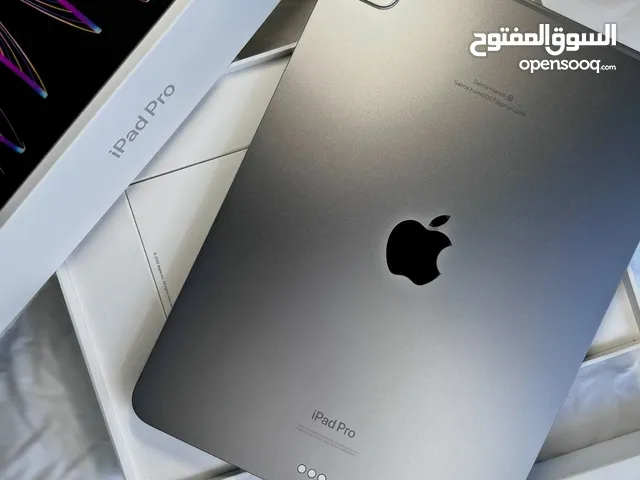 Apple iPad Pro 6 128 GB in Muscat