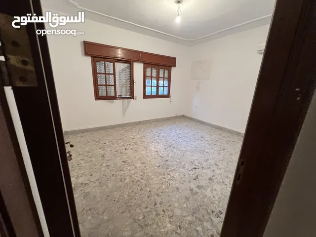 مبنى اداري للايجار في النوفليين