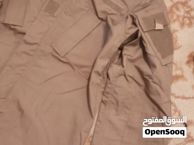 بدلة عسكرية صفار للبيع رقم M