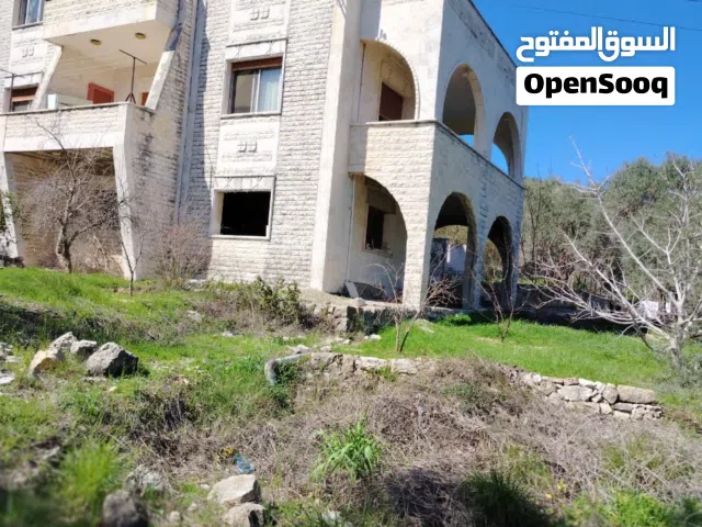 مزرعة للبيع في مشتى الحلو