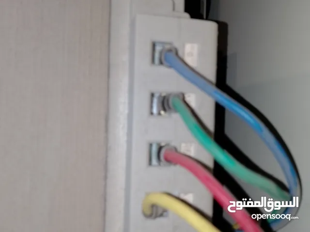 الصيانه الكهربائيه مهندس كهرباء عماني معتمد من شركة نماء