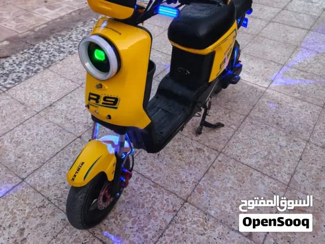 سلام عليكم شباب دراجه لبيع ار 9 النظافه 100/100 ب 325 وبيه مجال