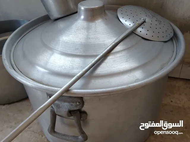 طنجرة قدر قياس 55 لتجهيز طبخ المناسبات الكبيرة و المناسف بحالة الوكالة صناعه اصليه جوده عاليه جدا