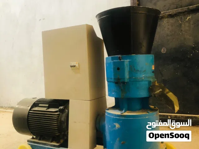 مصنع أعلاف متوسط الإنتاجية