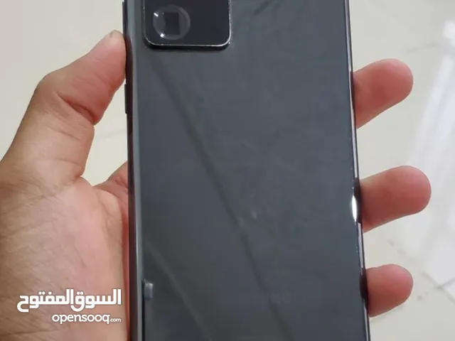 جلاكسسي note20الترا مستعمل نضيفف منقط وطبعه خفيف كما موضح في الصوره السسعر 110الف ريال يمني