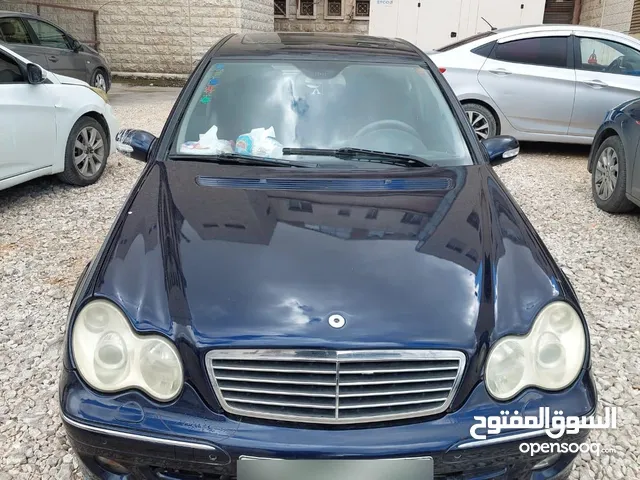 مرسيدس بنز c200 2007
