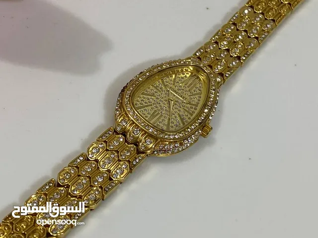 ساعة ذهبية