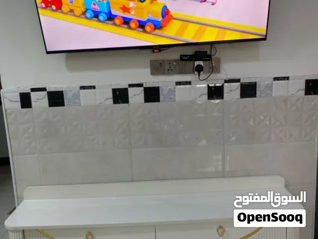 ميز تلفزيون كلش نضيف الاصلي موتقليد