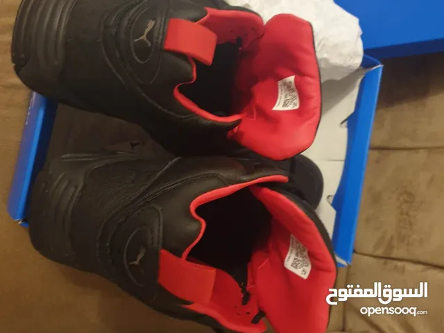 44.5 Casual Shoes in Tripoli