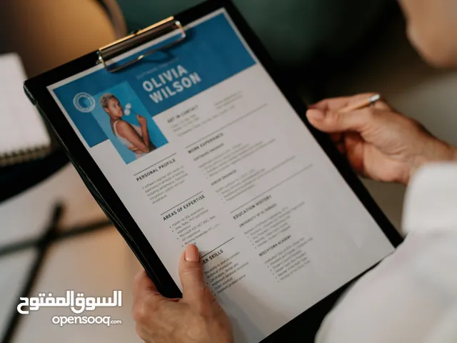 CV Design and Writing /تصميم كتابة السيرة الذاتيه بأحترافيه