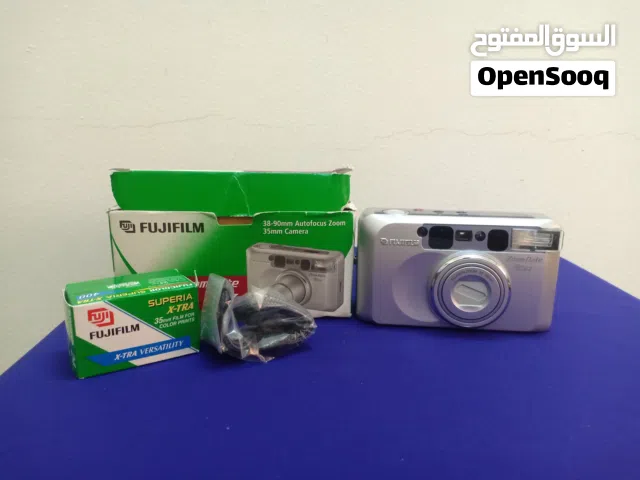 Camera - Classic with Film Roll - BRAND NEW - BOXED