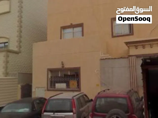 للبيع في سعد العبدالله فيلا