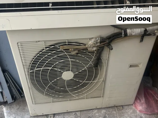 مكيف V5اصلي قوته 36 يخدم علي الضي 220 وغاز الاول لاعيوب بعون الله شبه جديد غاز وريموت وبدون بوطو