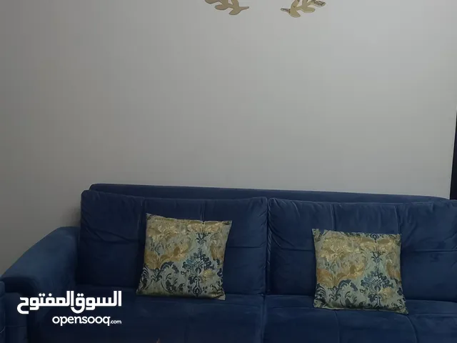 80 m2 2 Bedrooms Apartments for Sale in Ramallah and Al-Bireh Um AlSharayit