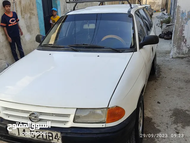 Used Opel Astra in Jerash