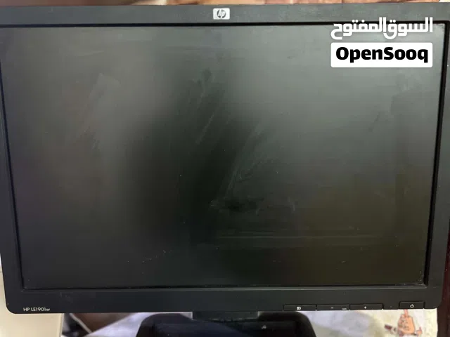 15.6" LG monitors for sale in Derna