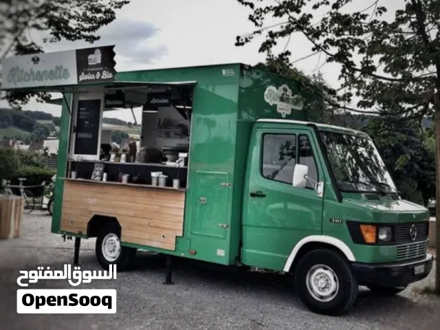 فرصة استثمار عربة بيع مشروبات و حلويات مرخص في شارع الأردن