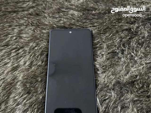 Samsung Galaxy S20 FE 5G 256 GB in Zarqa