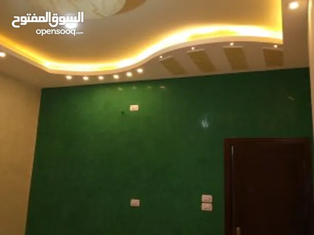 260 m2 4 Bedrooms Townhouse for Sale in Amman Salem