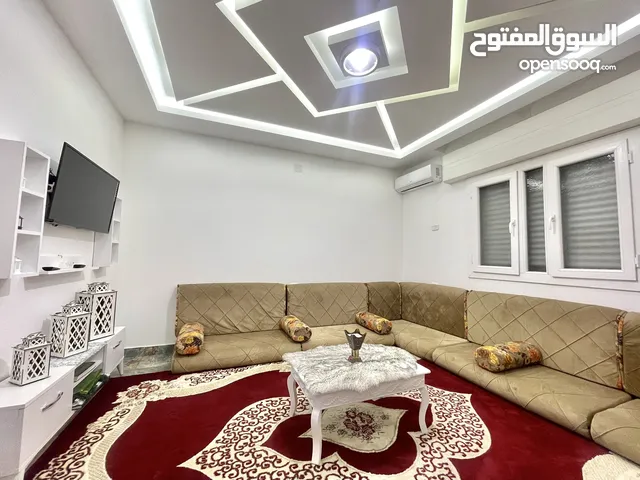 175m2 3 Bedrooms Apartments for Sale in Tripoli Al-Serraj