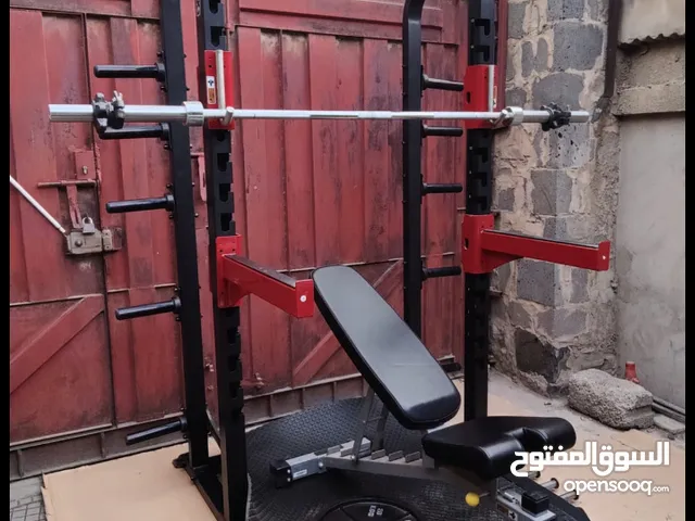 سكوات وبنش مع بار المبي وبساط واوزان