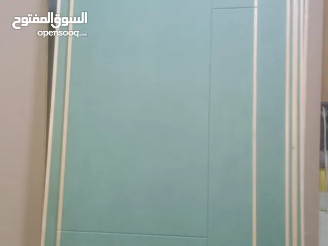 ابواب خشب باب سندیاں مغنو اخضر ردلامیاہ عادی مفصلات غشرا دیکور حلاق