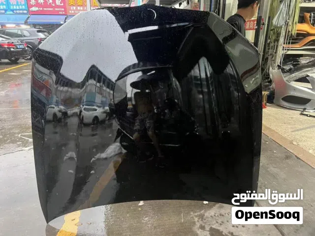 كوفني ورفرف Bmw G30 خامسه موديل 2017 لي 2023