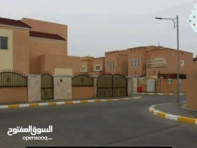 200m2 4 Bedrooms Townhouse for Sale in Najaf Abu Sakhair