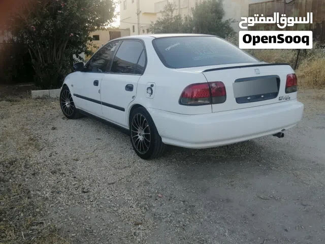 1998 هوندا سيفيك Standard