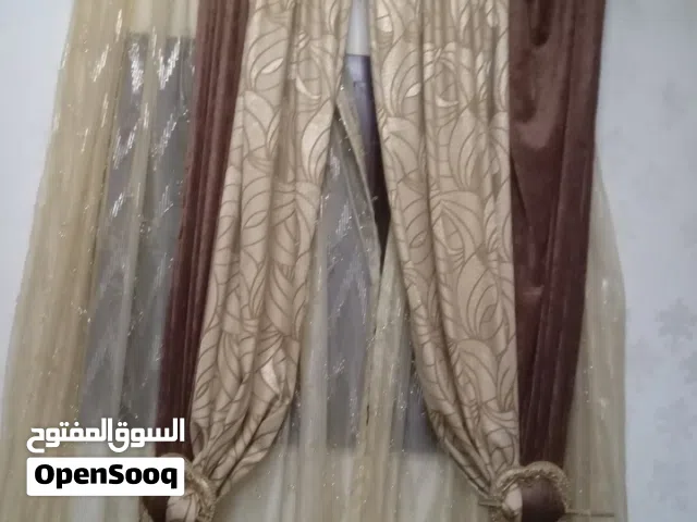 ستار قهوى نضيف