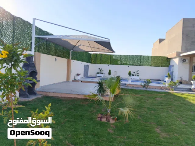 استراحه للاجار المكان صلاح الدين قرب جزيره الشريف