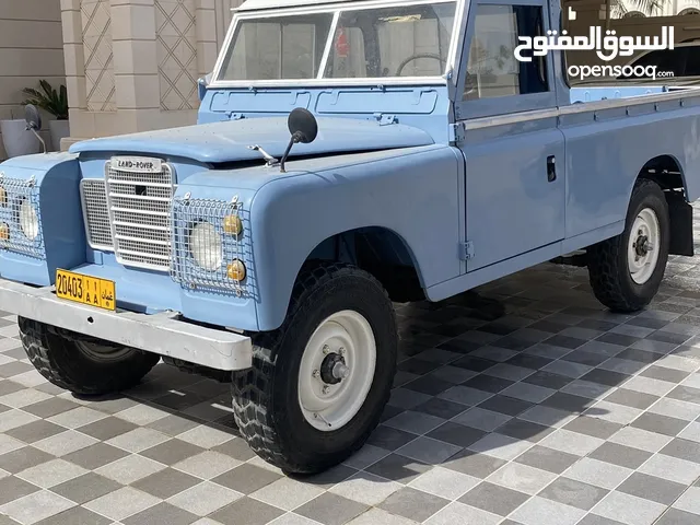 لاندروفر ديفندر 1977 كلاسيك 109 نظيف للجادين فقط