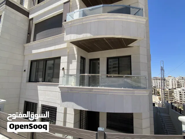 شقه ارضيه بارقى مناطق دير غبار حجار نوابلسه بمساحه 175 م عل شارعين 24م وشارع 12م