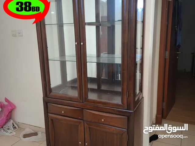 Showcase / Show Cabinet - Used