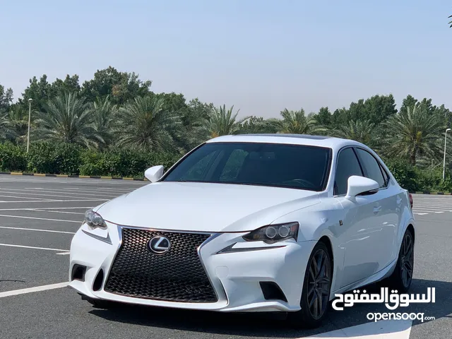 Lexus IS 2014 in Sharjah