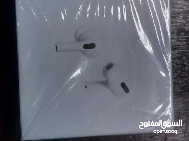 سماعه جديده بلكرتون اللون الابيض