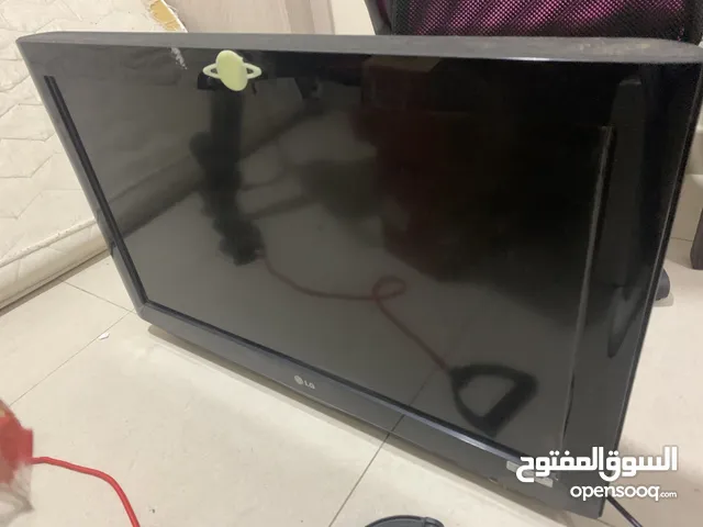 LG Other 32 inch TV in Ajman
