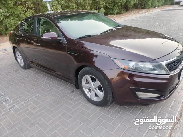 كيا اوبتيما 2015 للبيع