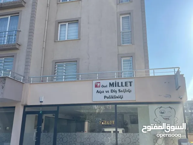 شقه دوبلكس في بورصه ، موقع مميز جدا جدا قريب من كل الخدمات ، حي راقي جدا البيع بداعي السفر