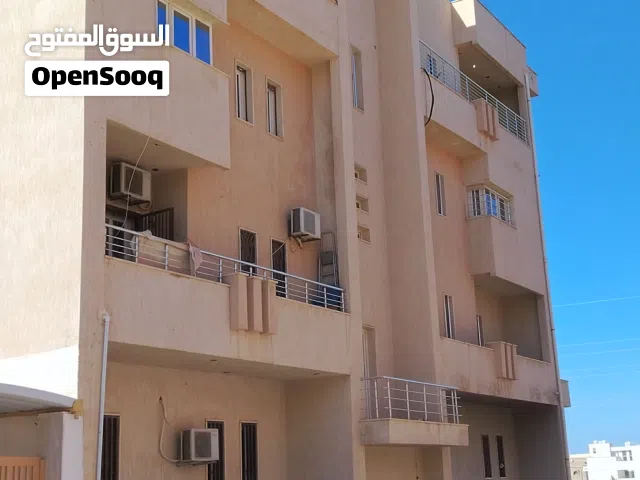 شقة مفروشة للبيع قرب قاعة الفصول الاربعة بالمشتل