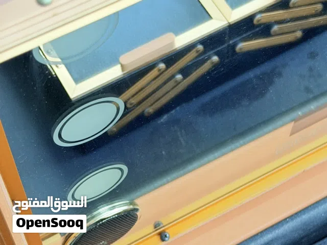 حقيبة وخزنة مستلزمات شخصية